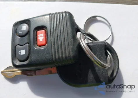 2006 Ford F-150 Lariat/Fx4/Xlt z USA, uszkodzony, nr VIN 1FTPW14596KB75837